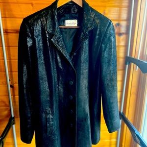 BETTINA RIZZI- Black Vintage Italian Leather Jacket  MINT Condition! 😍